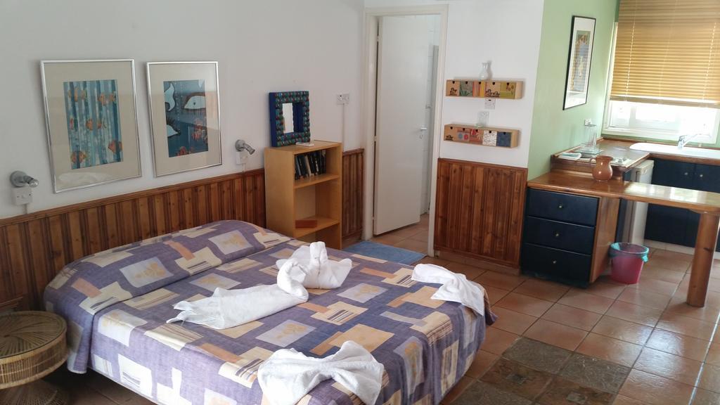 Periyiali Apartments Polis Dış mekan fotoğraf